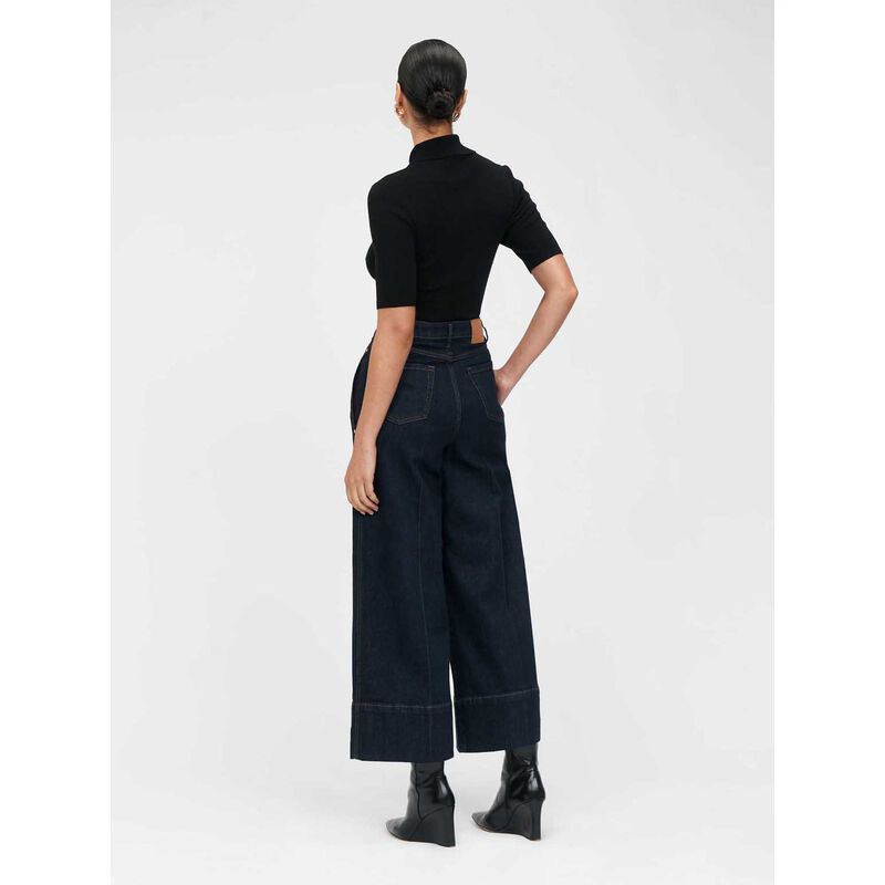 Veronika Maine Split Collar Knit image number 5